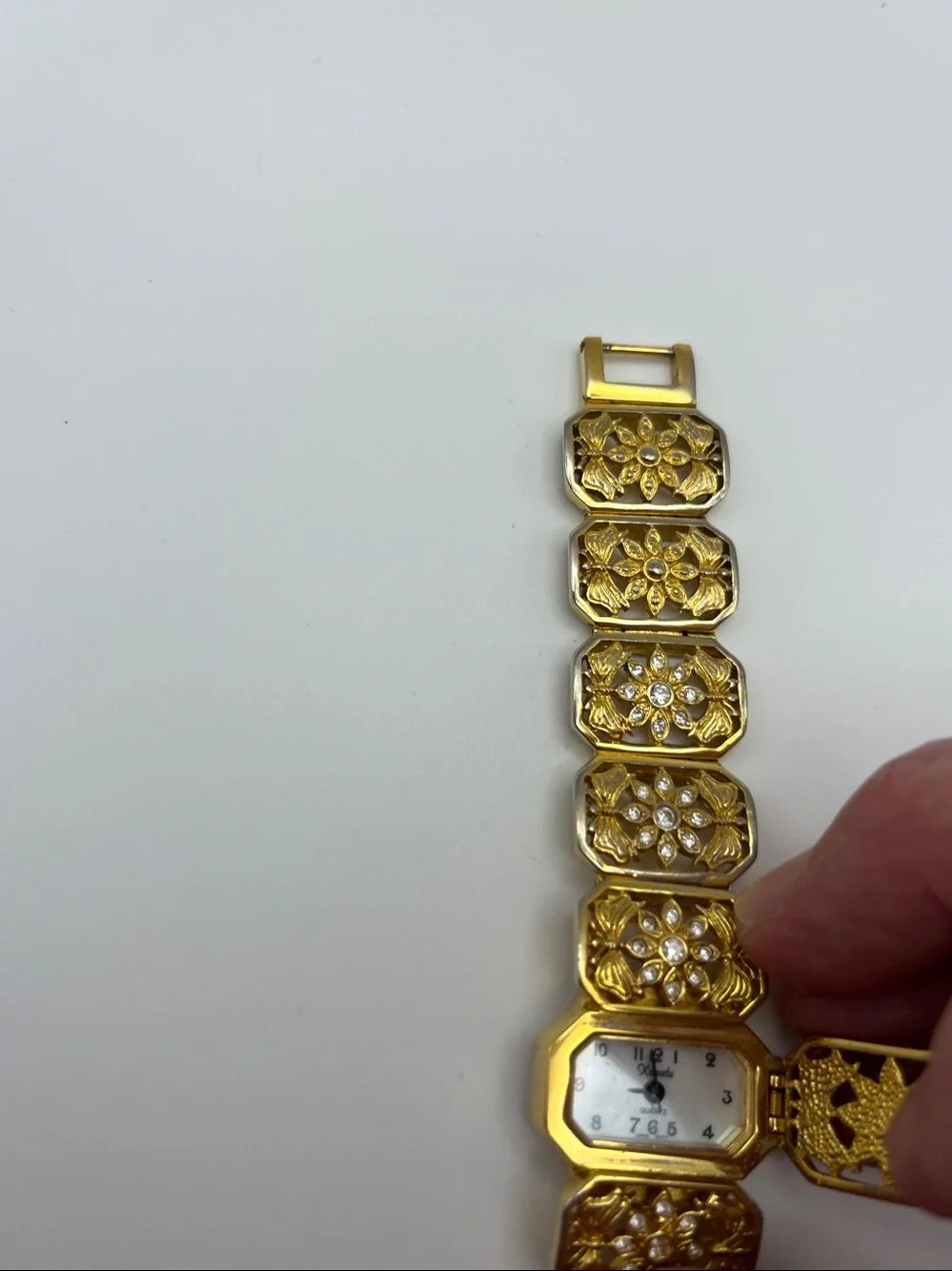 VTG Xanadu Gold Floral Link Bracelet Watch - with hidden face